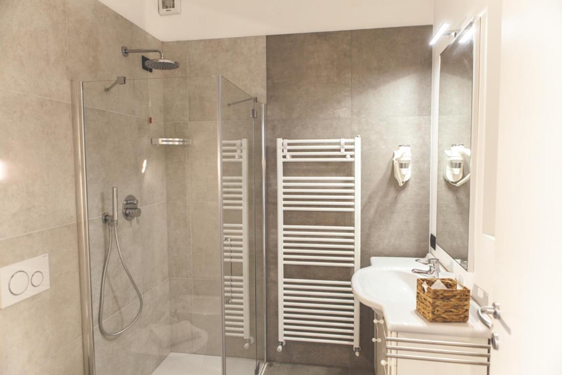 Kita House Apartment Bergamo Ngoại thất bức ảnh